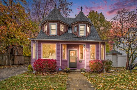 A home in Niles