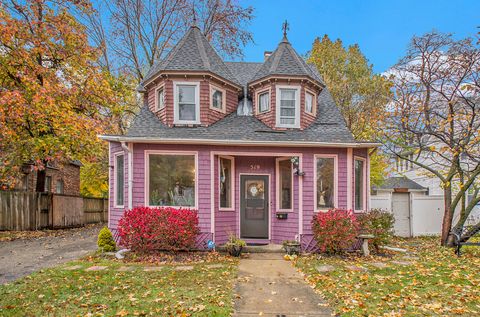 A home in Niles