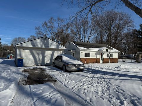 A home in Waterford Twp