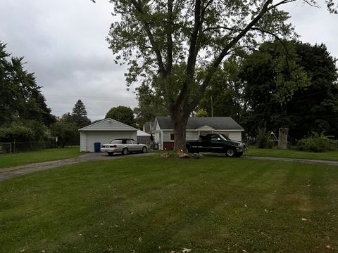 A home in Waterford Twp