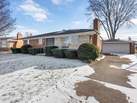 A home in Warren