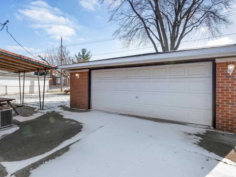 A home in Warren