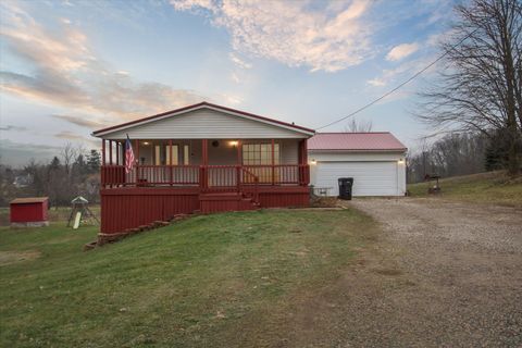 A home in Somerset Twp