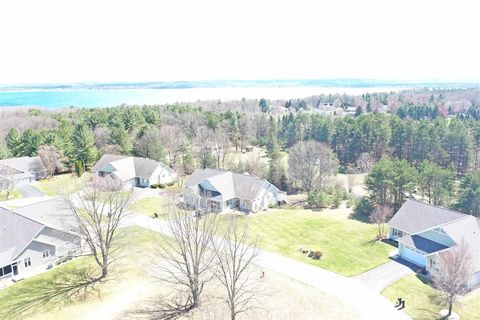 A home in Peninsula Twp