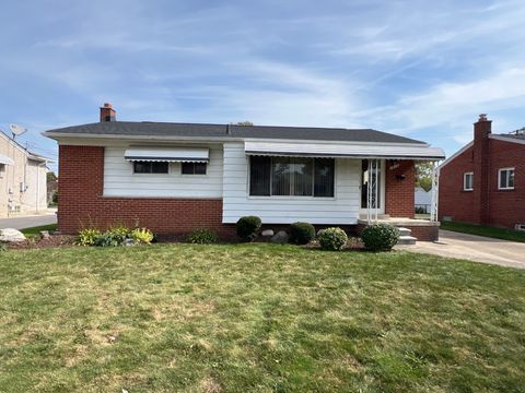 A home in Clawson