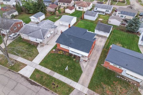 A home in Clawson