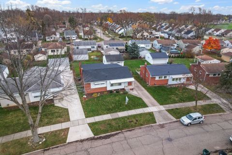 A home in Clawson