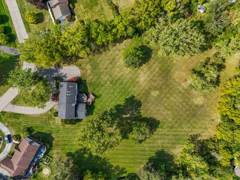 A home in West Bloomfield Twp