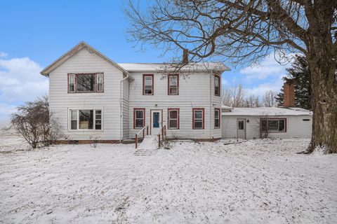 A home in Royalton Twp