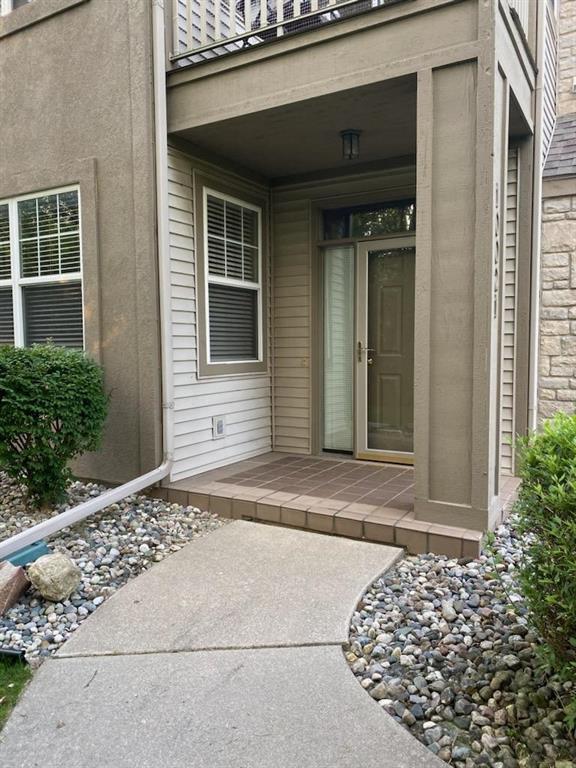 View Grand Blanc Twp, MI 48439 condo