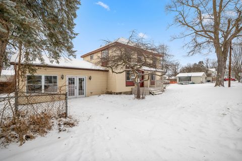 A home in Columbiaville Vlg