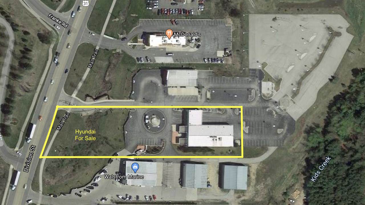 3566 N US-31 S