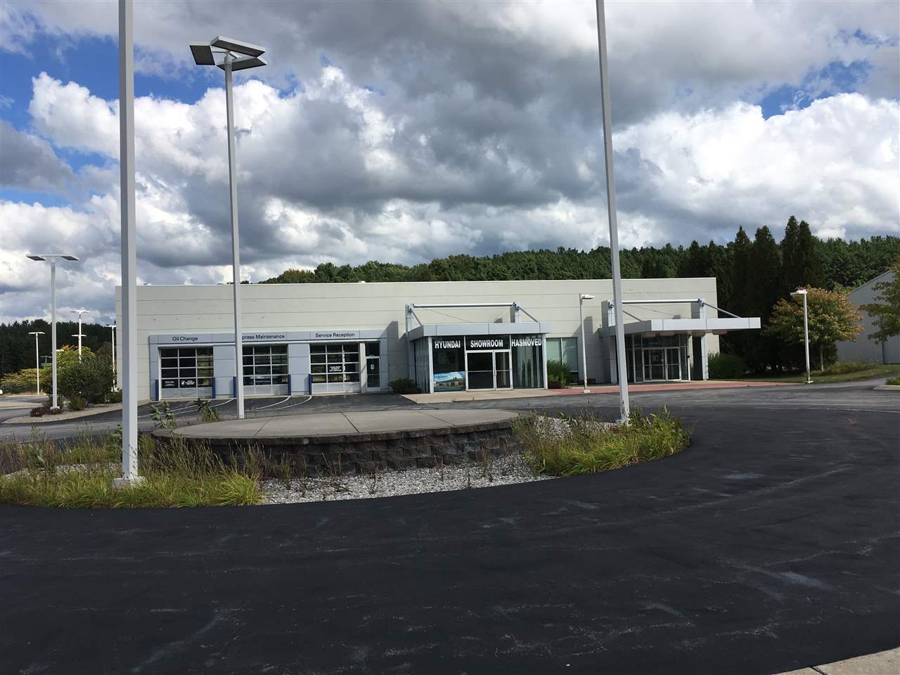 3566 N US-31 S
