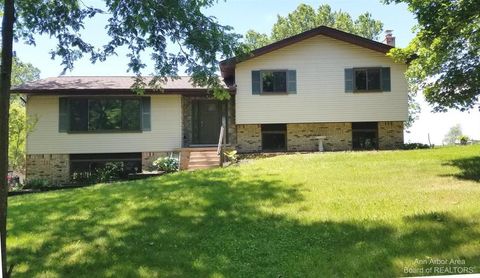 A home in Webster