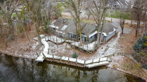 A home in Laingsburg