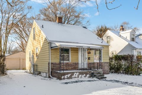 A home in Harper Woods