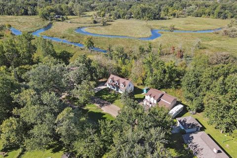 A home in Waterford Twp