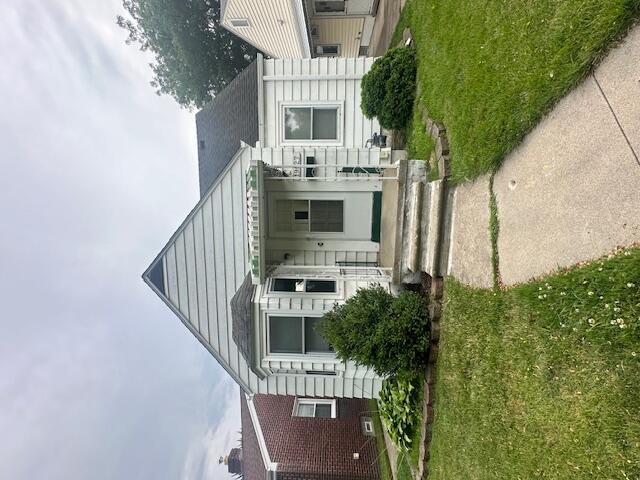 Photo 2 of 29 of 19027 Philomene Boulevard house