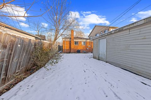 A home in Dearborn Heights