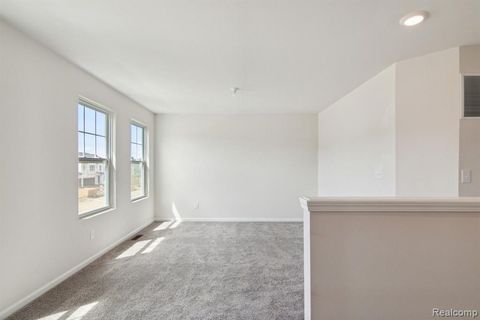 A home in HollyTownship_Oakland