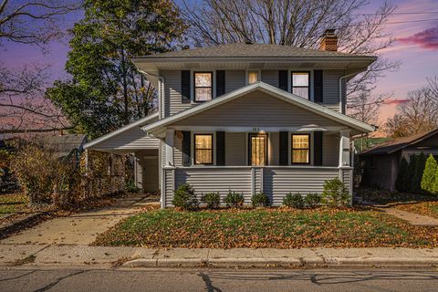 A home in Niles