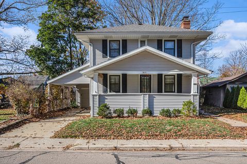 A home in Niles