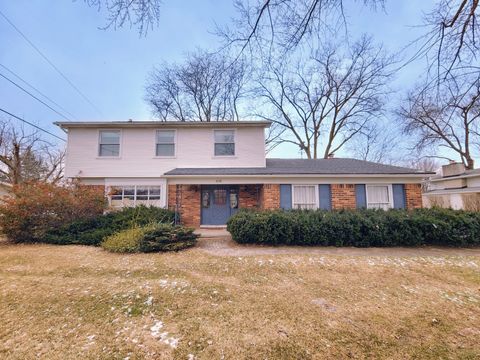 A home in West Bloomfield Twp