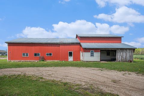 A home in Deerfield Twp