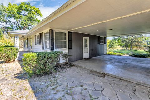 A home in Henrietta Twp