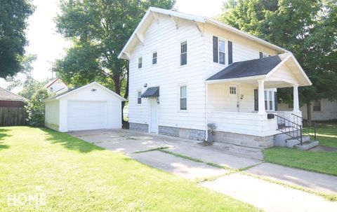 A home in Owosso