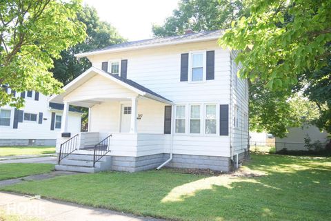 A home in Owosso