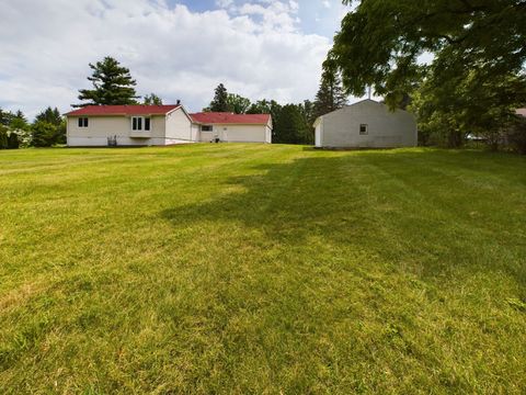 A home in Grand Blanc Twp