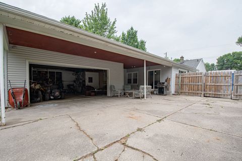 A home in Warren