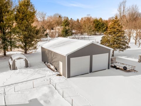 A home in ManisteeTownship_Manistee