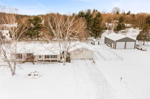 A home in ManisteeTownship_Manistee