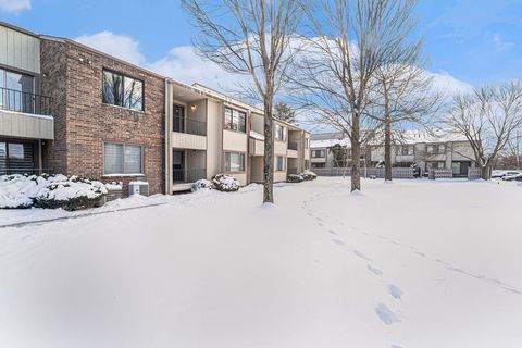 A home in West Bloomfield Twp