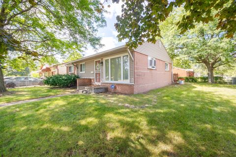 A home in Ypsilanti Twp