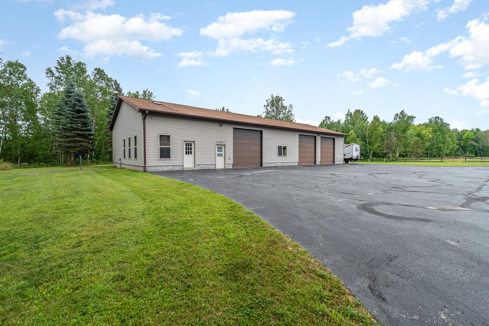 1369 E County Line Road