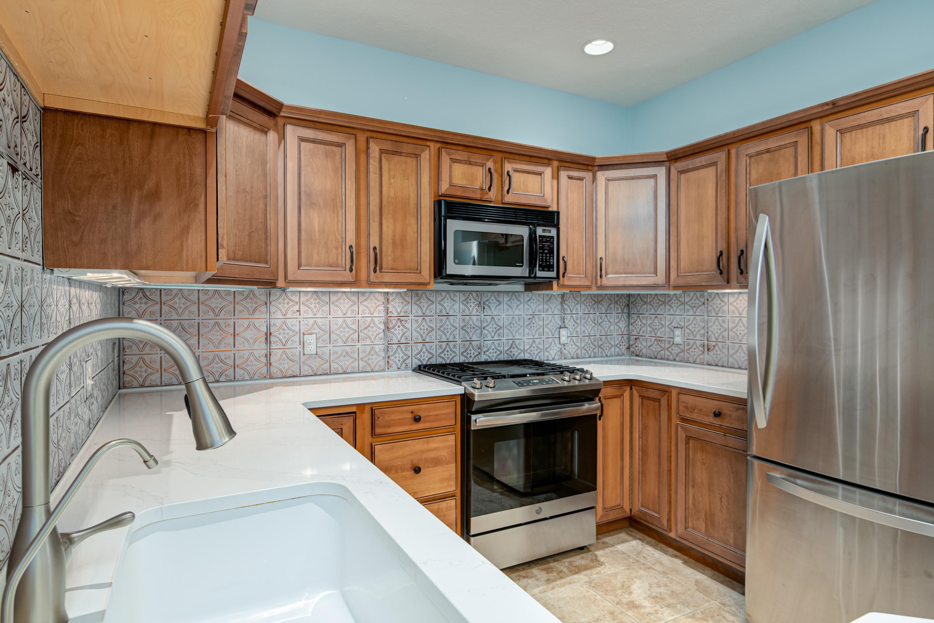 Photo 11 of 30 of 1420 Forest Park Drive condo