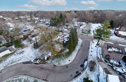 A home in Lake Orion Vlg