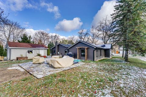 A home in Lake Orion Vlg