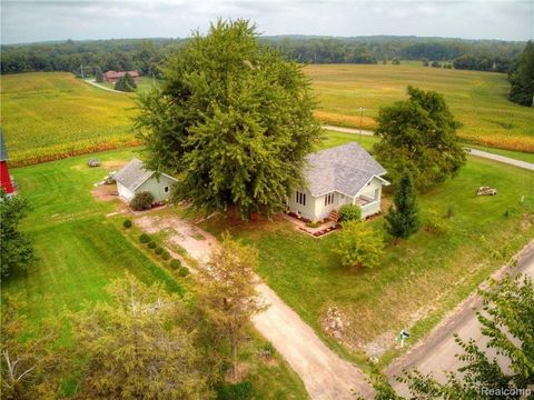 A home in Richfield Twp