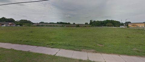 421 E 32nd Street Holland City MI 49423