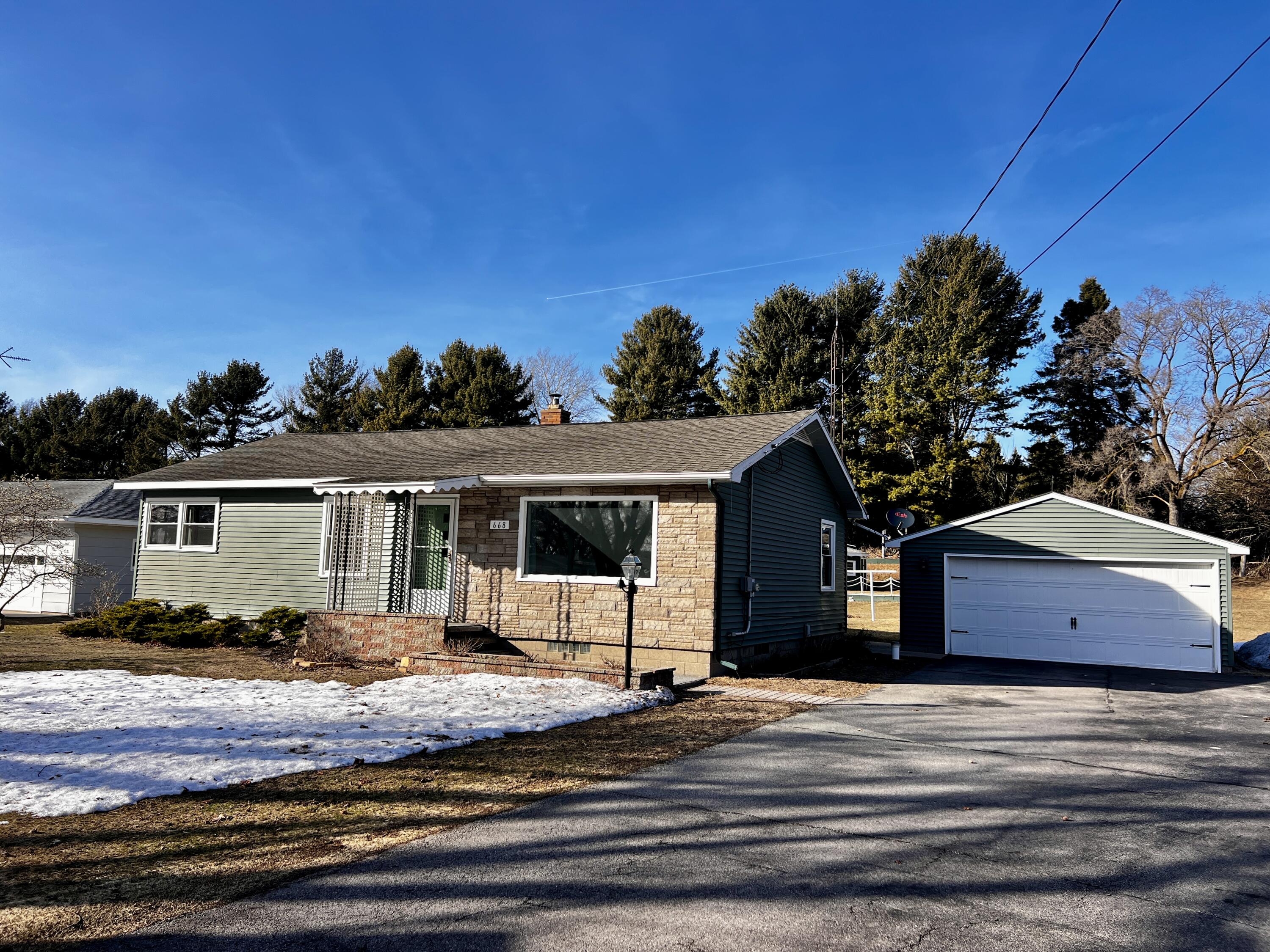 Listing image 1