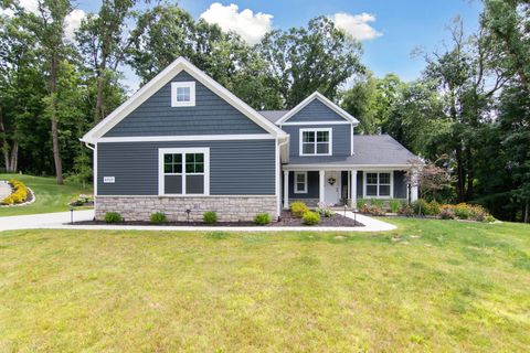 A home in Green Oak Twp