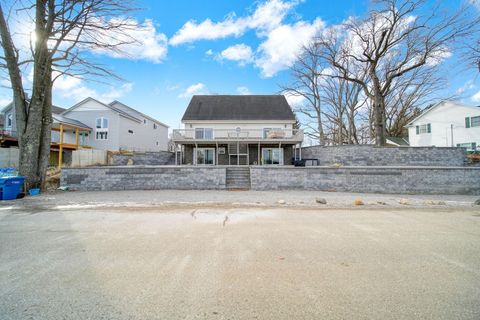 A home in Franklin Twp