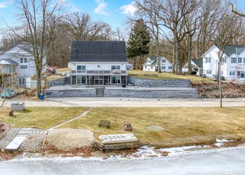 A home in Franklin Twp