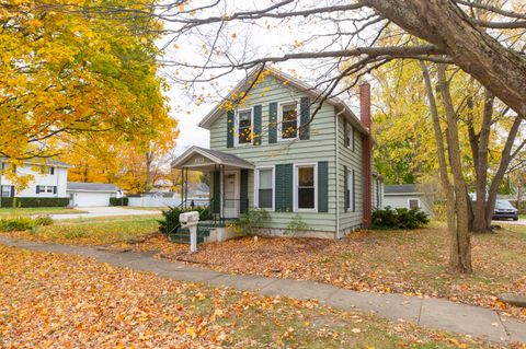 A home in Niles