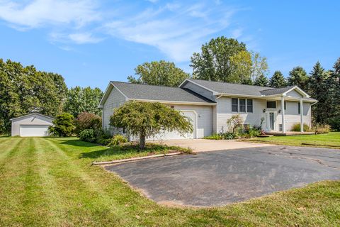 A home in Stockbridge Twp