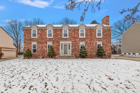 A home in West Bloomfield Twp